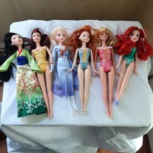 Lot of 6 Disney Princess Barbies